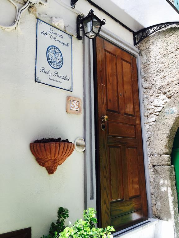 Locanda Dell'Arcangelo Rocca Massima Kültér fotó
